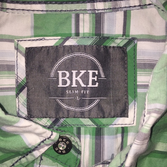 button down - Picture 2 of 2